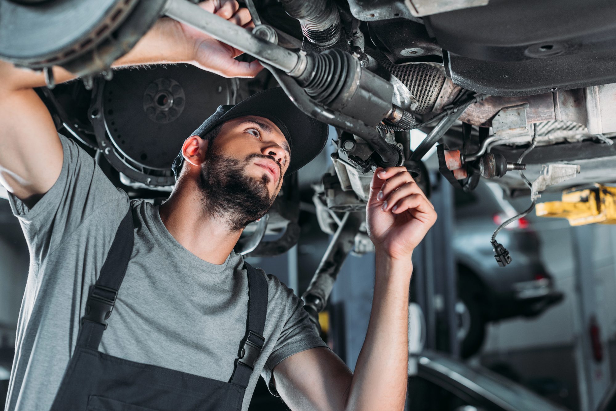 business valuation for selling an auto mechanic business | Peak