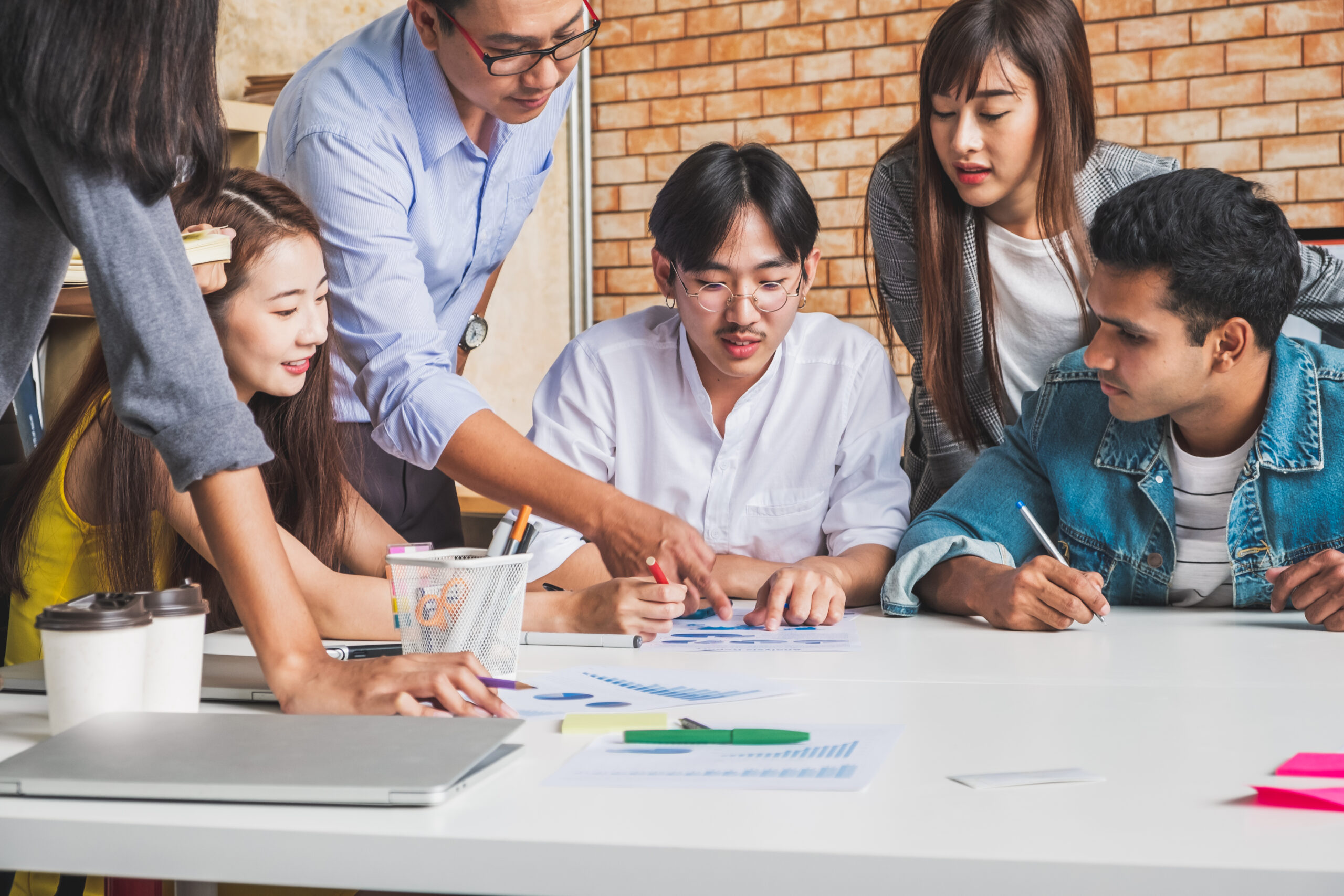 Valuation Multiples for an Advertising Agency