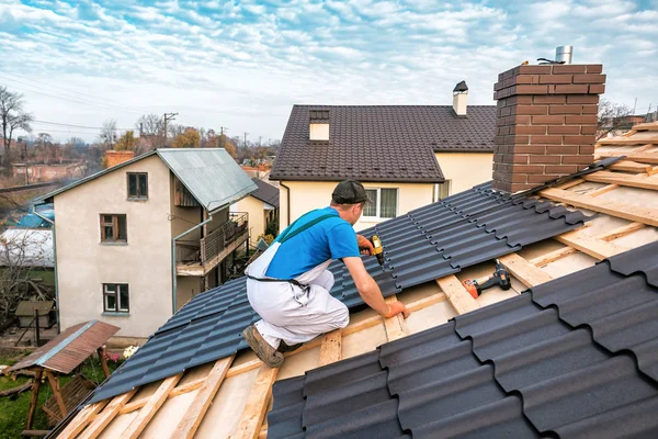 How to Value a Roofing Company